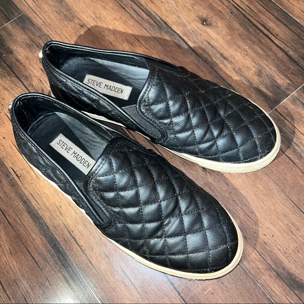 STEVE MADDEN ECENTRCQ BLACK SNEAKERS QUILTED
